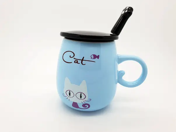 cana cu model pisica