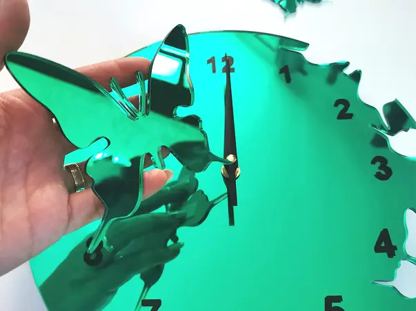 ceas de perete fluturi veri