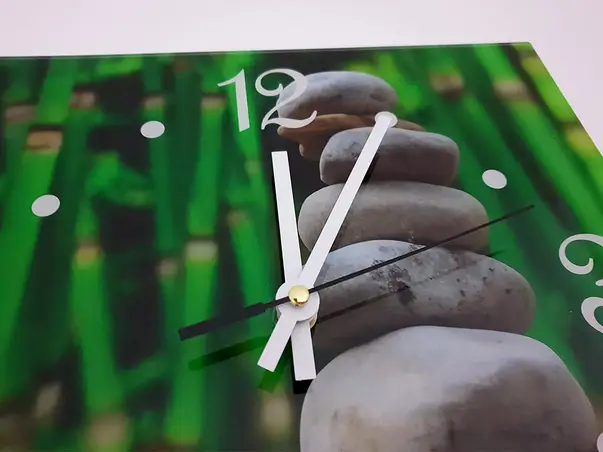 ceas perete verde zen