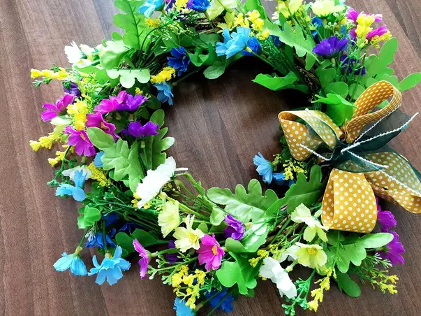 coronita plante artificiale flori de camp multicolore