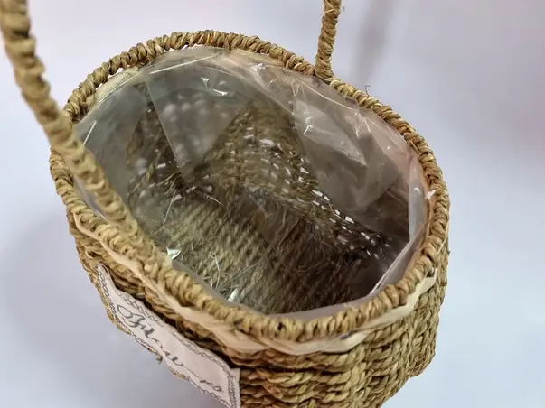 cos din ratan impletit forma ovala de la folina