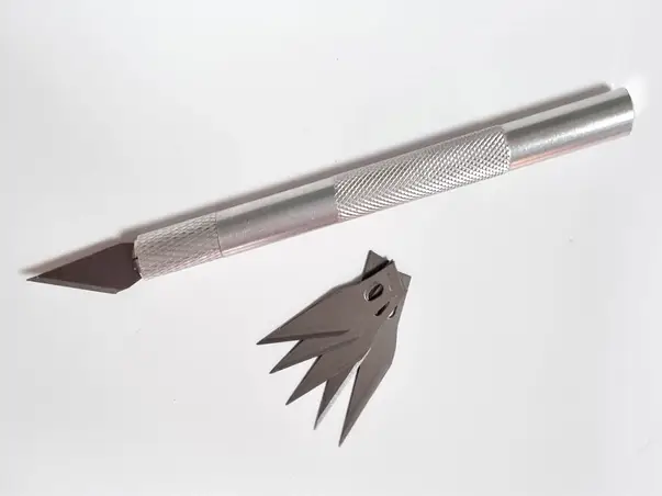 cutit taiere fina hobby craft cu 5 rezerve