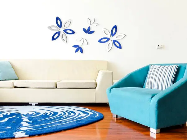 decoartiune perete albastra larisa