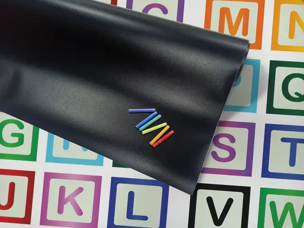 decor gradinita autocolant tabla de scris blackboard sisticker alfabet colorat