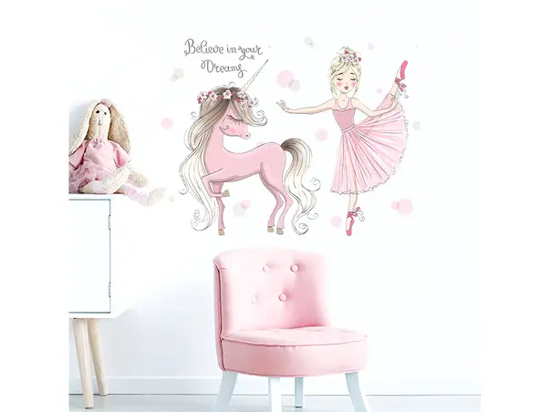 decor perete camera fete cu sticker balerina si unicorn