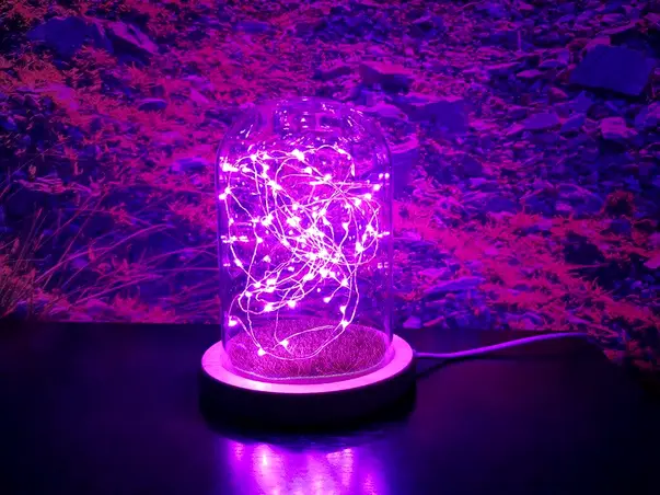 decoratiune cu leduri colorate cupola sticla