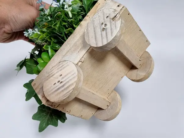 decoratiune din lemn