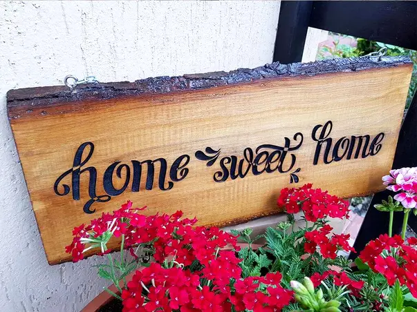 decoratiune din lemn home sweet home