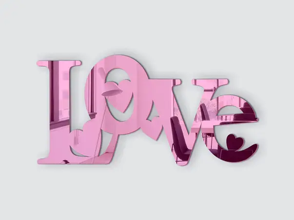 decoratiune love din oglinda roz