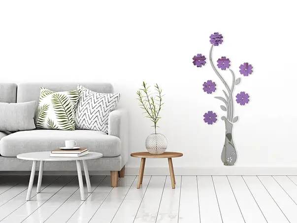 decoratiune oglinda vaza cu flori mov