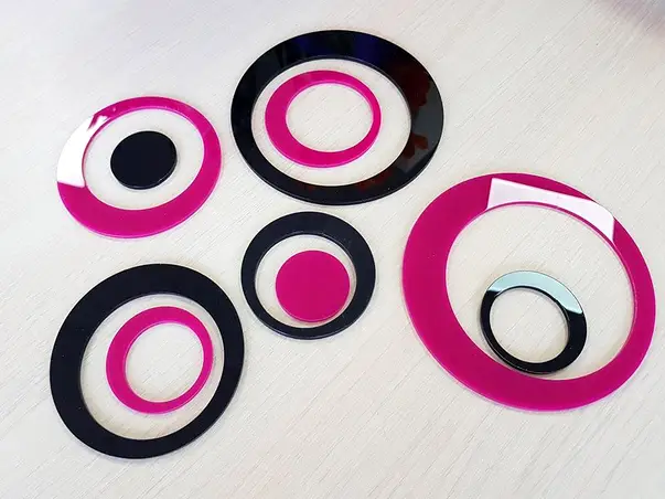 decoratiune perete cercuri colorate duo chic