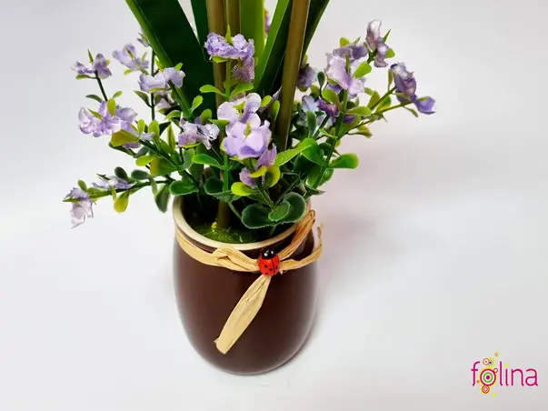 decoratiune pervaz bucatarie cu lalele