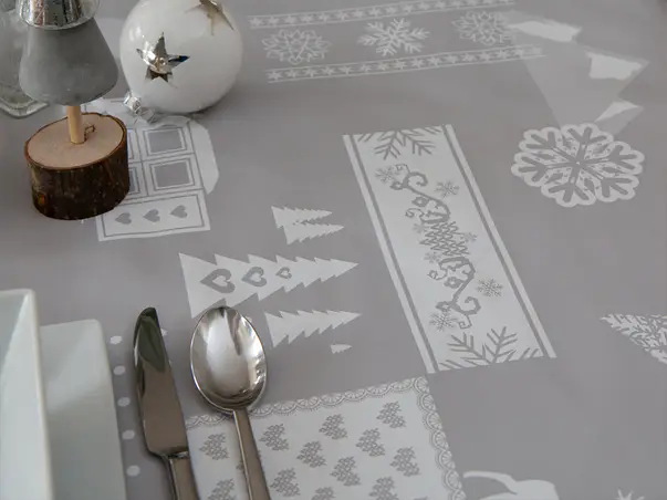 fata de masa pentru craciun