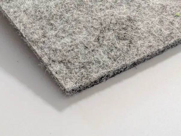 fetru la metru pasla gri cu grosime de 3 mm 3