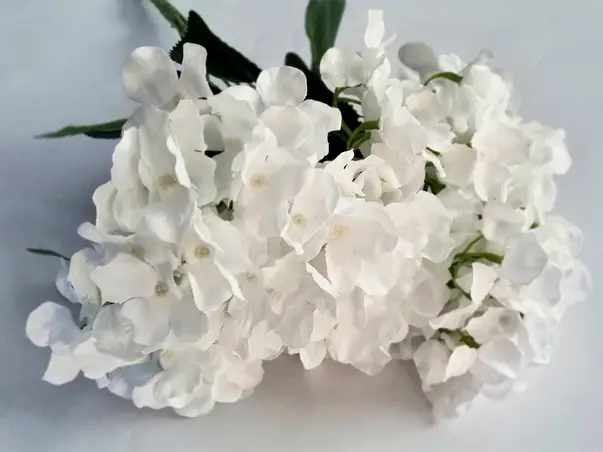 floare alba hortensie artificiala