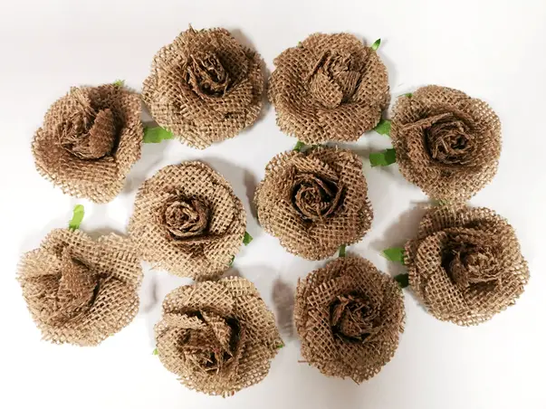 flori din iuta 5cm set cu 10 bucati