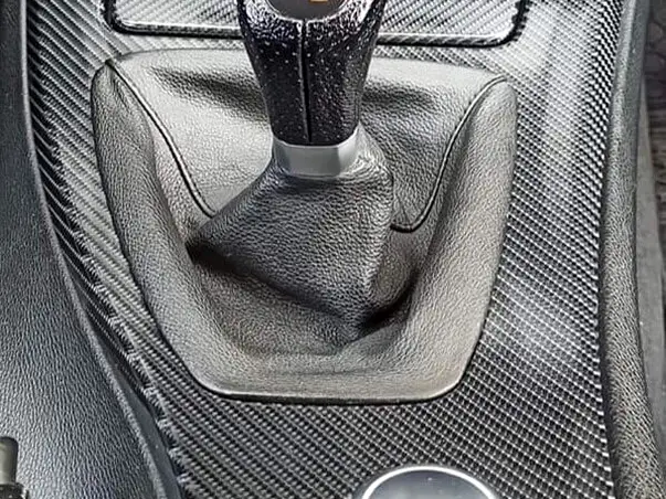 folie auto carbon 5d negru lucios 152 cm