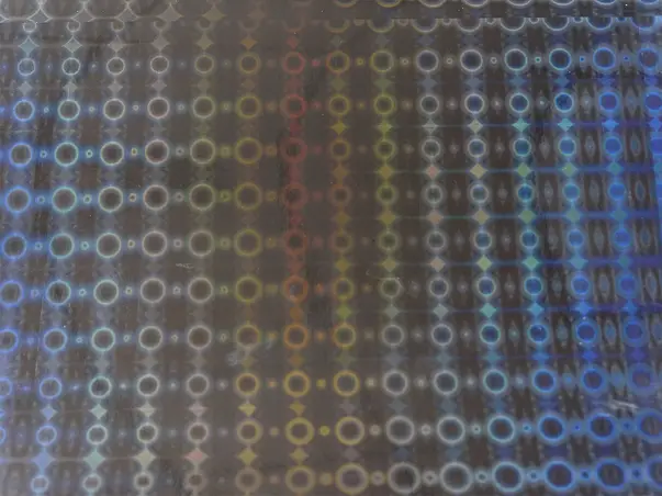 folie autocolanta argintie tip holograma