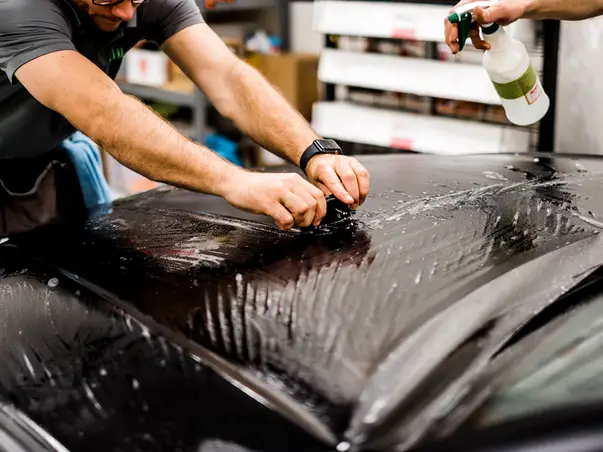 folie de protectie transparenta pentru vopsea tpu functie de regenerare lucios 152 cm s05