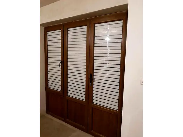 folie dungi albe martin