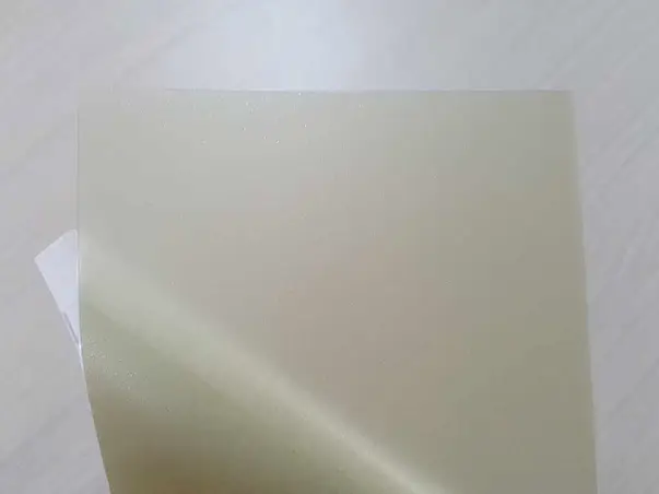 folie geam autoadeziva bej