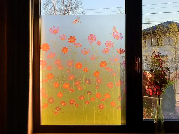 folie geam autoadeziva camp cu maci