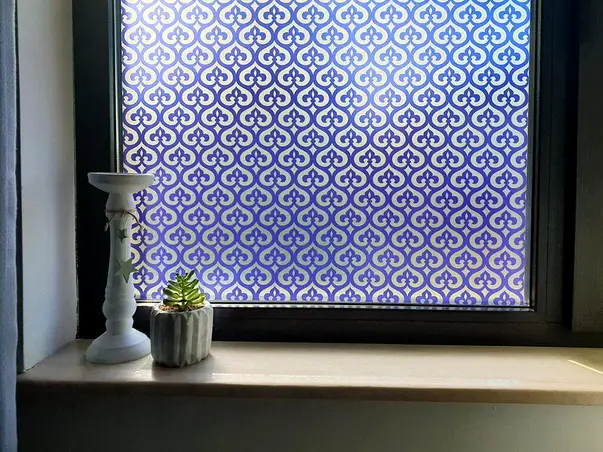 folie geam autoadeziva felicia mov