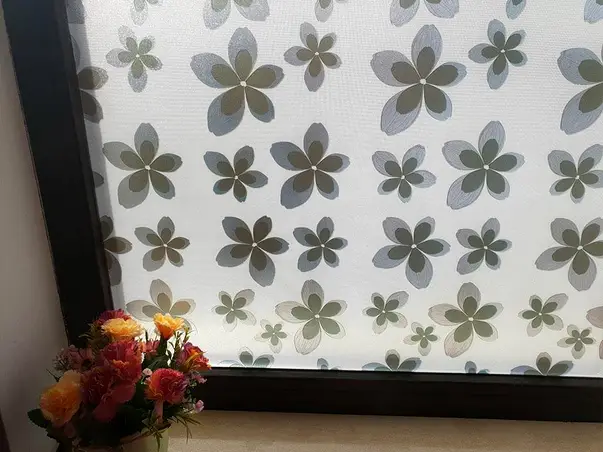 folie geam autoadeziva flori aurii