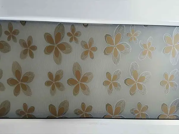 folie geam autoadeziva flori aurii folina