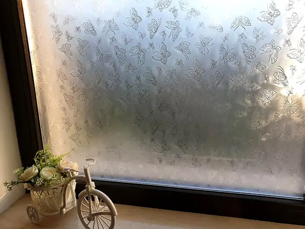 folie geam autoadeziva fluturi