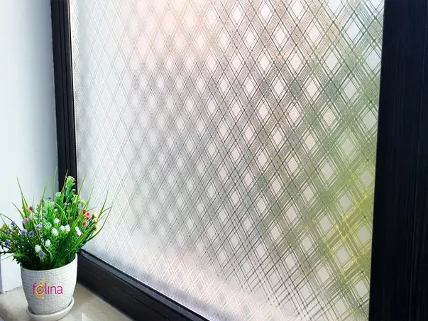 folie geam autoadeziva folina sablare cu romburi stilizate translucide 120 cm latime