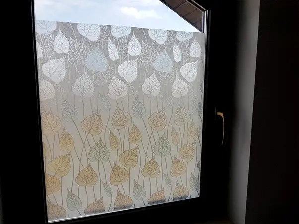 folie geam autoadeziva frunze