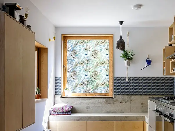 folie geam autoadeziva model kalea pasari pe crengi fgf70 s1