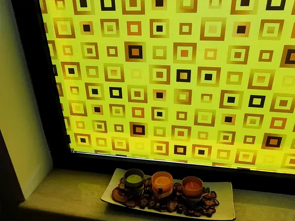 folie geam autoadeziva quatro