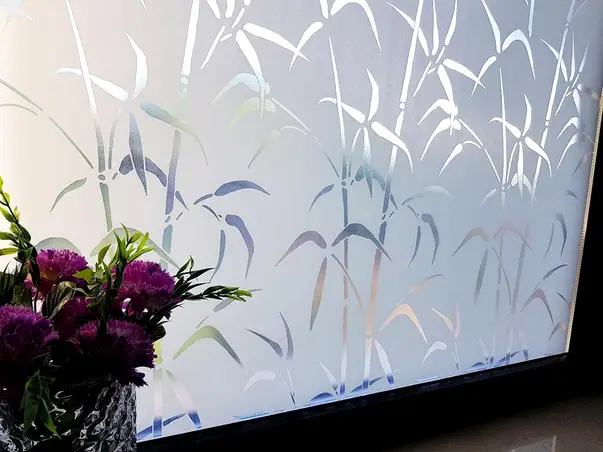 folie geam decorativa cu bambusi