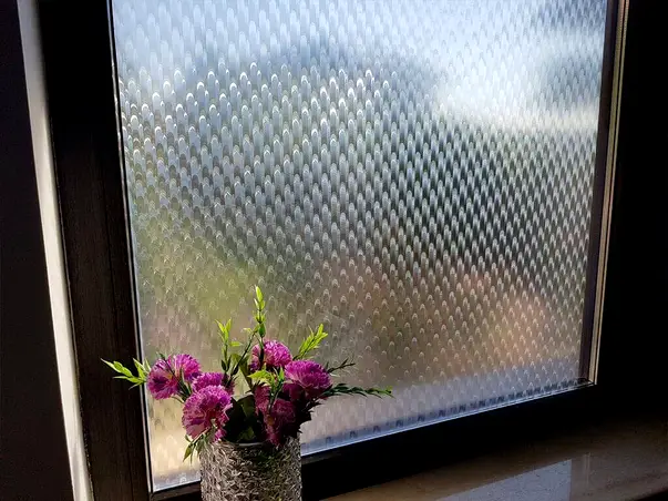 folie geam decorativa picaturi ploaie