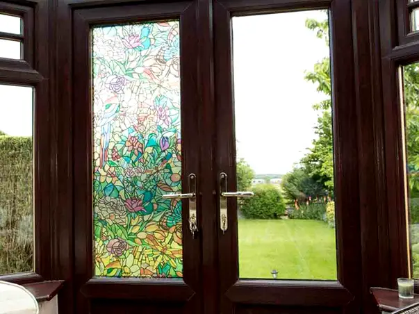 folie geam decorativa vitraliu tulia