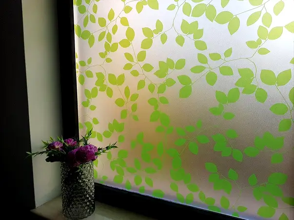 folie geam electrostatica frunze verzi