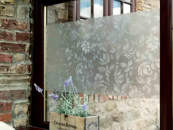 folie geam model floral damast