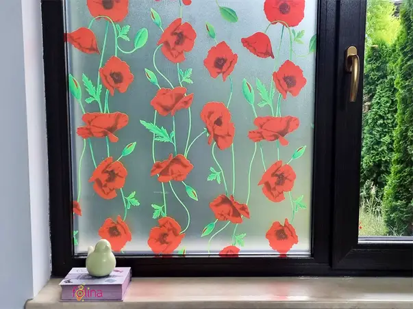 folie geam sablare cu flori rosii maci