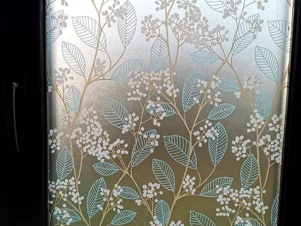 folie geam sablare model floral bleu