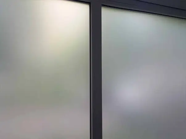 folie geam sablat autoadeziva bubblefree 137