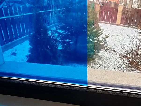 folie geam transparenta albastra penstick