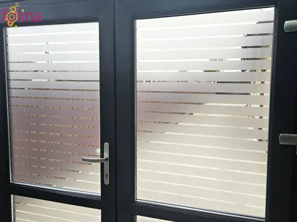 folie geam transparenta cu dungi late gri