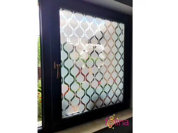 folie geam usa interioara