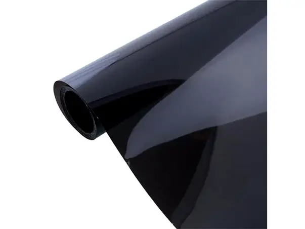 folie neagra blackout autoadeziva pentru geam