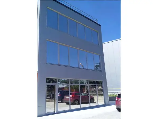 folie protectie solara reflexiva silver 20 cu aplicare la exterior