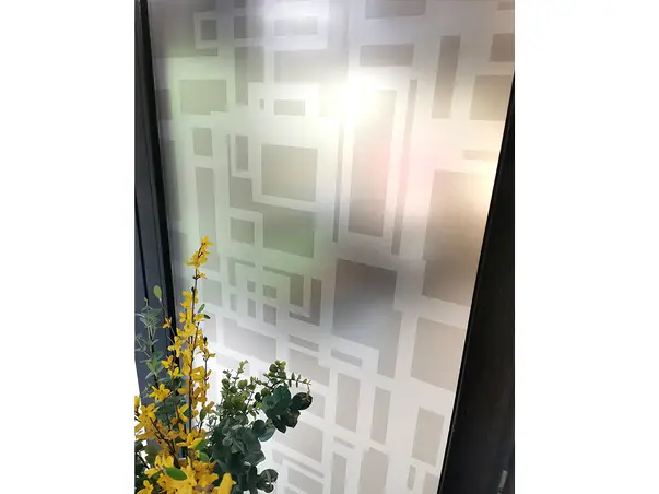 folie sablare cu model geometric gri folina