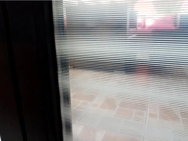 folie sablare dungi degrade albe