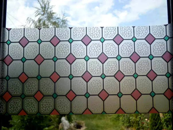 folie sablare geam autoadeziva vitraliu romburi rosii